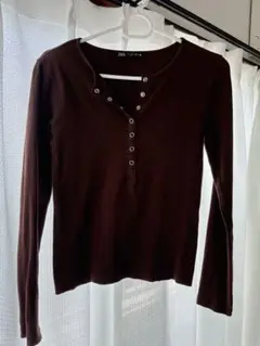 ZARA ブラウン 長袖ヘンリーネックシャツ