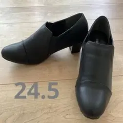 未使用ベルメゾン　ふかふか低反発ブーティ　防滑底　黒ブーツ　24.5