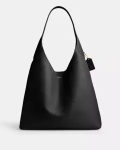 COACH コーチ　ブルックリン ショルダー バッグ 櫻井優衣さん着用