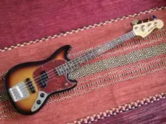 Fender Japan Hybrid Mustang Bass