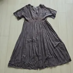 relume エンブロイダリーギャザーワンピース