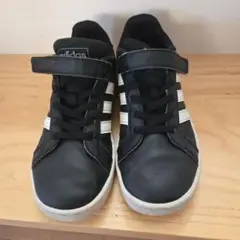 adidas 黒 スニーカー マジックテープ付き