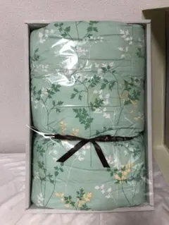 洗えるピーチ加工植物柄掛け布団 ダブルサイズ