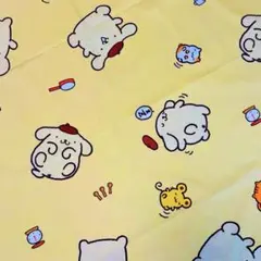 ポムポムプリン総柄プリント生地