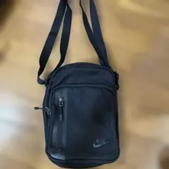 本日限定値下げ‼️Nike ブラック ショルダーバッグ