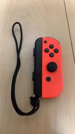 ジャンク Nintendo Switch 右 コントローラー レッド ジョイコン