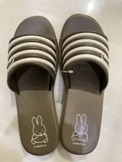 Item thumbnail for item 3f15f65b-bac2-4aa8-934a-e7b4fbc0a3d0