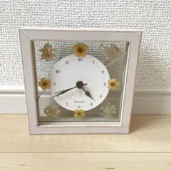 アフタヌーンティー　置き時計　ドライフラワー
