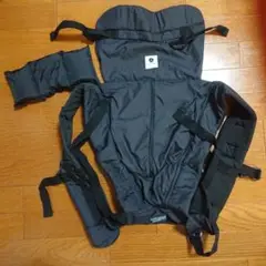 サンクマニエル　キューブ 抱っこ紐 ブラック