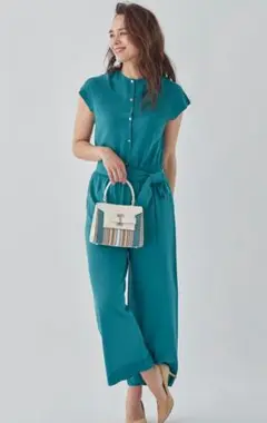 ビアッジョブルー♡　新品☆ホールガーメントニット オールインワン