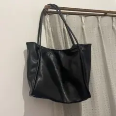 黒 レザー トートバッグ