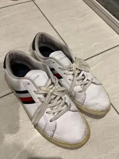 Tommy Hilfiger ホワイトスニーカー