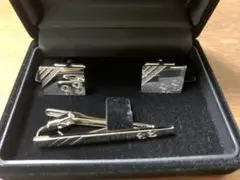 新品】ディズニーランド クラブ33 カフス ネクタイピン 最終値引き