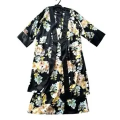 ルームウェア　ネグリジェ　ガウン　花柄サテン　パジャマ