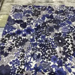 リバティ 33×24cmギリギリ
