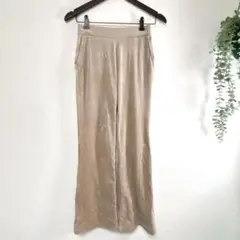 【Q24】UNIQLOユニクロベロアパンツ ベージュ カジュアルルームウェア