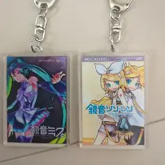 初音ミク 鏡音リン・レン パッケージ型アクリルキーホルダー 2個セット　個別売可