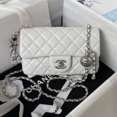 Item thumbnail for item 0cfdbff5-7cf7-4100-8165-8f3a17746295