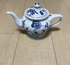 ブルーダニューブ　ティーポット