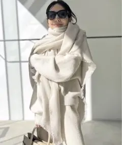 L'Appartement 【ALONPI CASHMERE 】stole