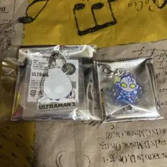 トレーディング　アクリルキーホルダー・つながるチャーム　ウルトラマンゼット