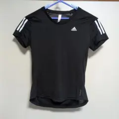 adidas ブラック ストライプ トップス