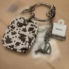 FOREVER 21 牛柄スマホショルダーポーチ 付き