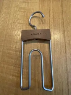 ネクタイハンガー