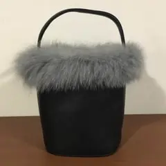 お値引き中 豪華 リアルファーバッグ 人気のバケツ型バッグ  ショルダーバッグ