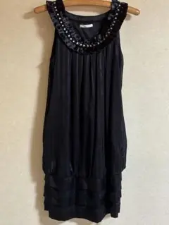 axes femme ノースリーブ ビジュー付 サテン ドレス ブラック M