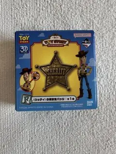トイストーリー　1番くじ　ウッディ　保安官バッジ　即購入○