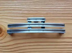 防衛記念章台座