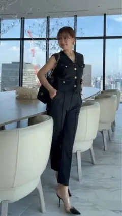 Item thumbnail for item 21cff75f-a2e4-4e3c-b256-04462b2f943a