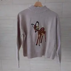 ディズニーストア　バンビ　セーター　アパレル　Mサイズ。
