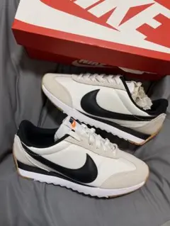 Nike womens pacific
