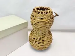 Item thumbnail for item c1338529-6d61-41b0-ab70-d2b18ebbc492