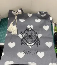 SMELLY スメリー エコバッグ　トートバック　刺繍(熊)ハート柄