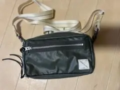 限定カラー白バッチ　LUGGAGE LABEL
