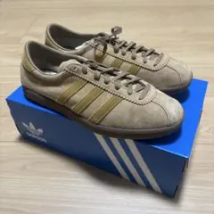 Item thumbnail for item 5e87a7c4-a1d8-421b-81fe-b9e42ea5b228