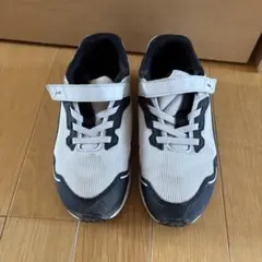 PUMA スニーカー　19cm