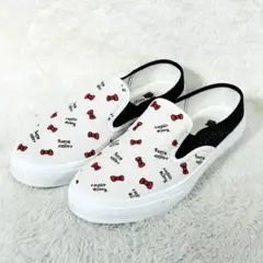 未使用【SANRIO】ハローキティ スリッポン スニーカー 24cm リボン柄