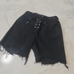 グレイル　黒　ショートパンツ　M