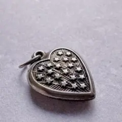 Item thumbnail for item 65eb6426-90d0-4b34-a13e-7e4707e0e3c8