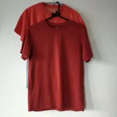ユニクロ　2枚　赤系　半袖Tシャツ　150cm