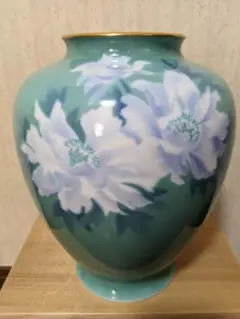 2580 深川製磁　彩色磁絵　花瓶　金彩 Amazon.co.jp: 深川製磁 色絵金彩 岩梅絵図 花瓶 花入 花生 壺