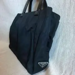 プラダ トートバッグ