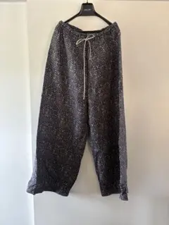 towavase リネンパンツ　花柄ブラック TOWAVASE / トワヴァーズ パンツ（ブラック）|ナチュラルリネン