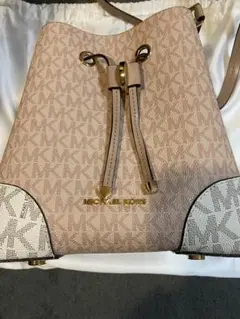 マイケルコース　スモール バケット ショルダー シグネチャー