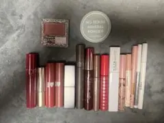 Item thumbnail for item 05b23c2d-1628-4dbc-95d7-4e85a7193c6a