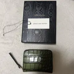 【関税込み】Dries Van Noten シルバー レザー コインポーチ 関税込み】Dries Van Noten シルバー レザー コインポーチ